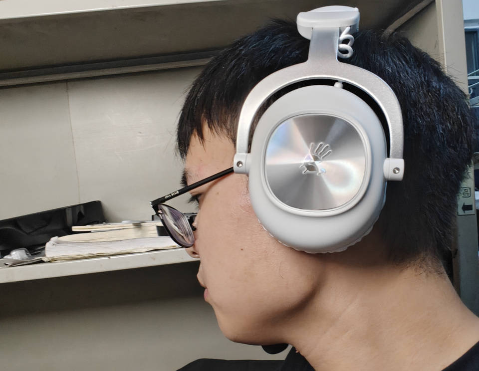 手幽灵M760生物魔音电竞耳机体验拉满k8凯发全站生物振膜等硬核用料加持血(图3)